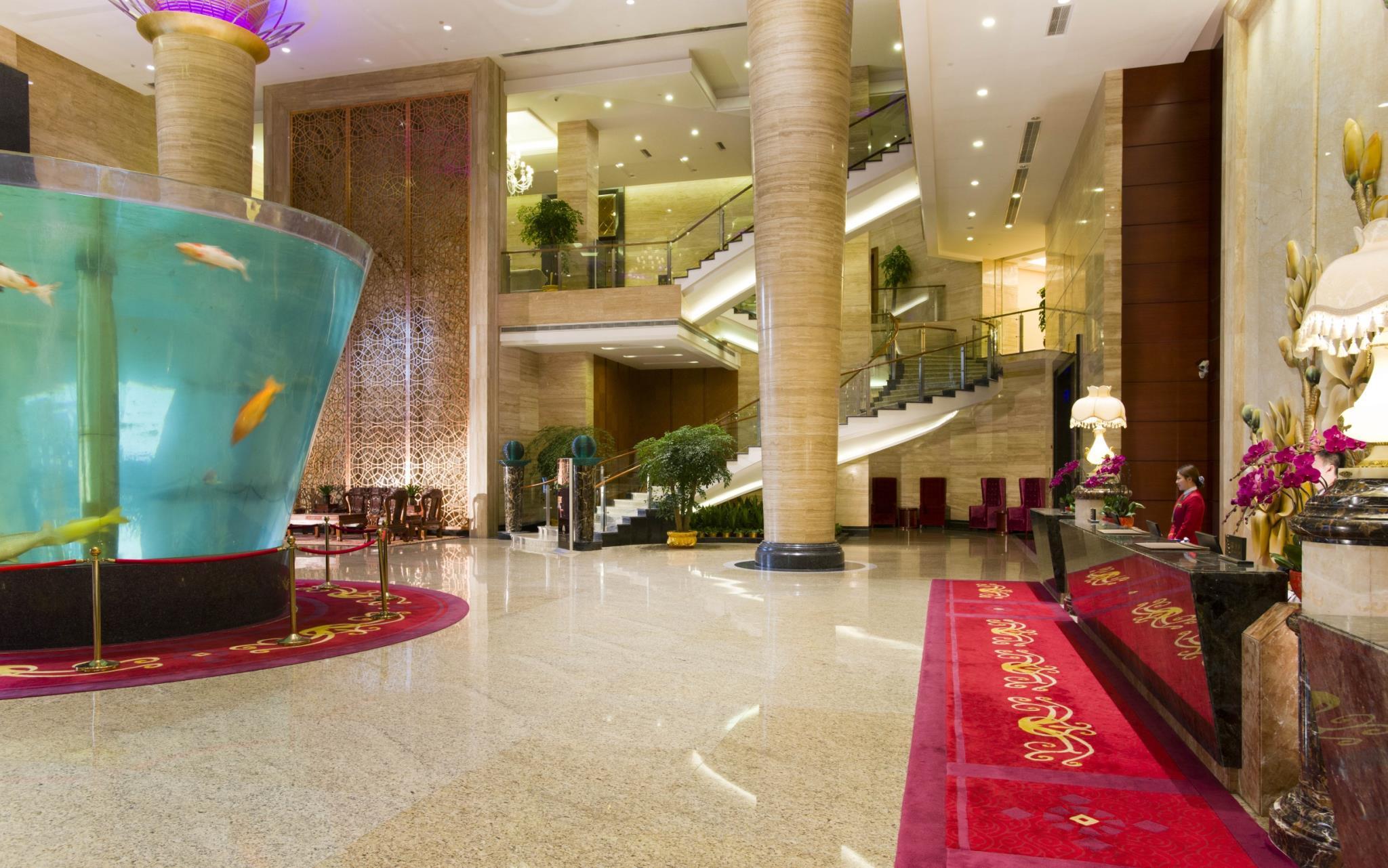 Dongguan Huilihua Hotel מראה חיצוני תמונה