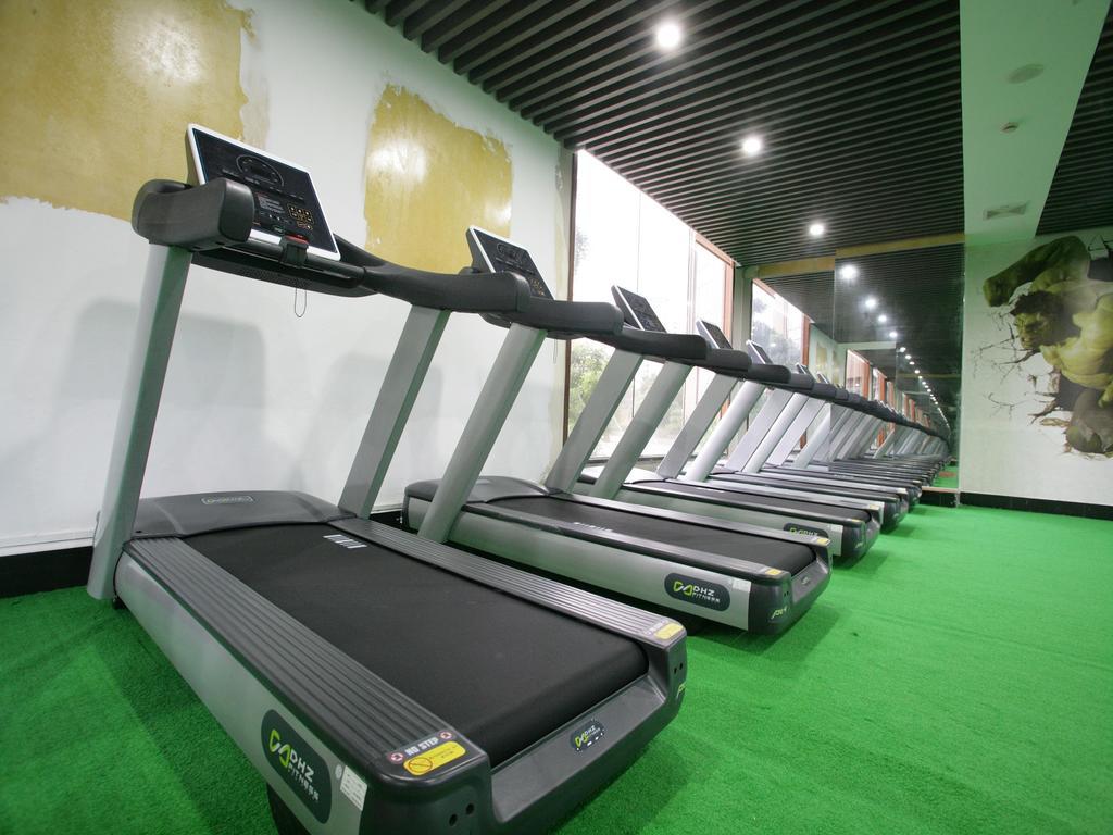 Dongguan Huilihua Hotel מראה חיצוני תמונה