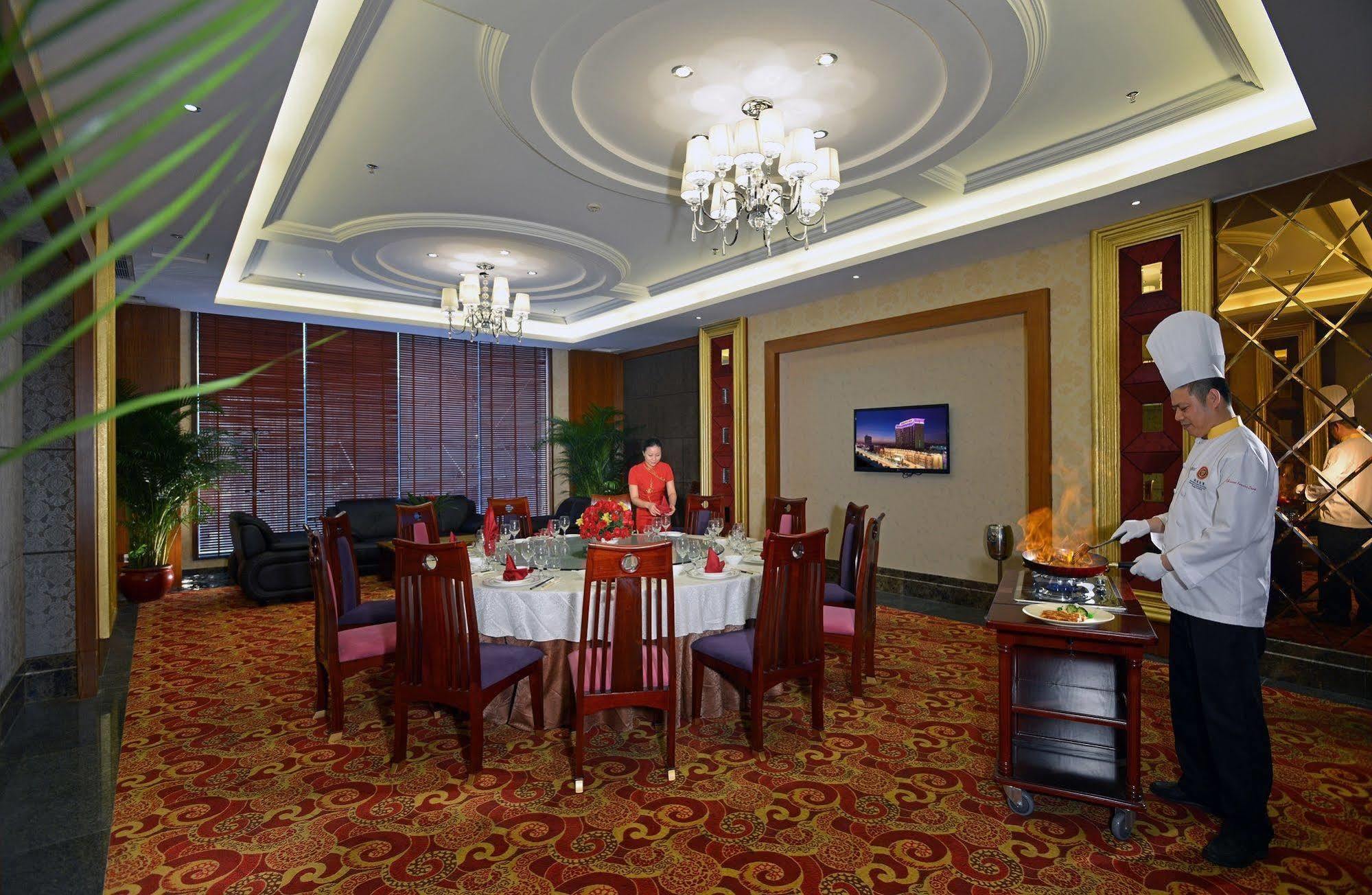 Dongguan Huilihua Hotel מראה חיצוני תמונה