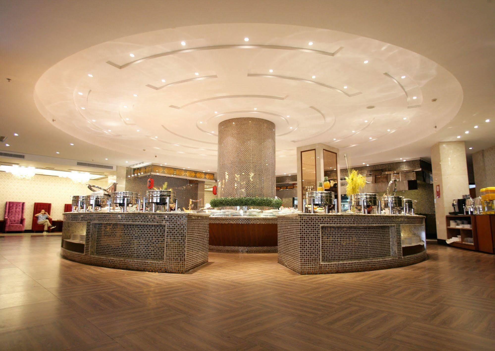 Dongguan Huilihua Hotel מראה חיצוני תמונה